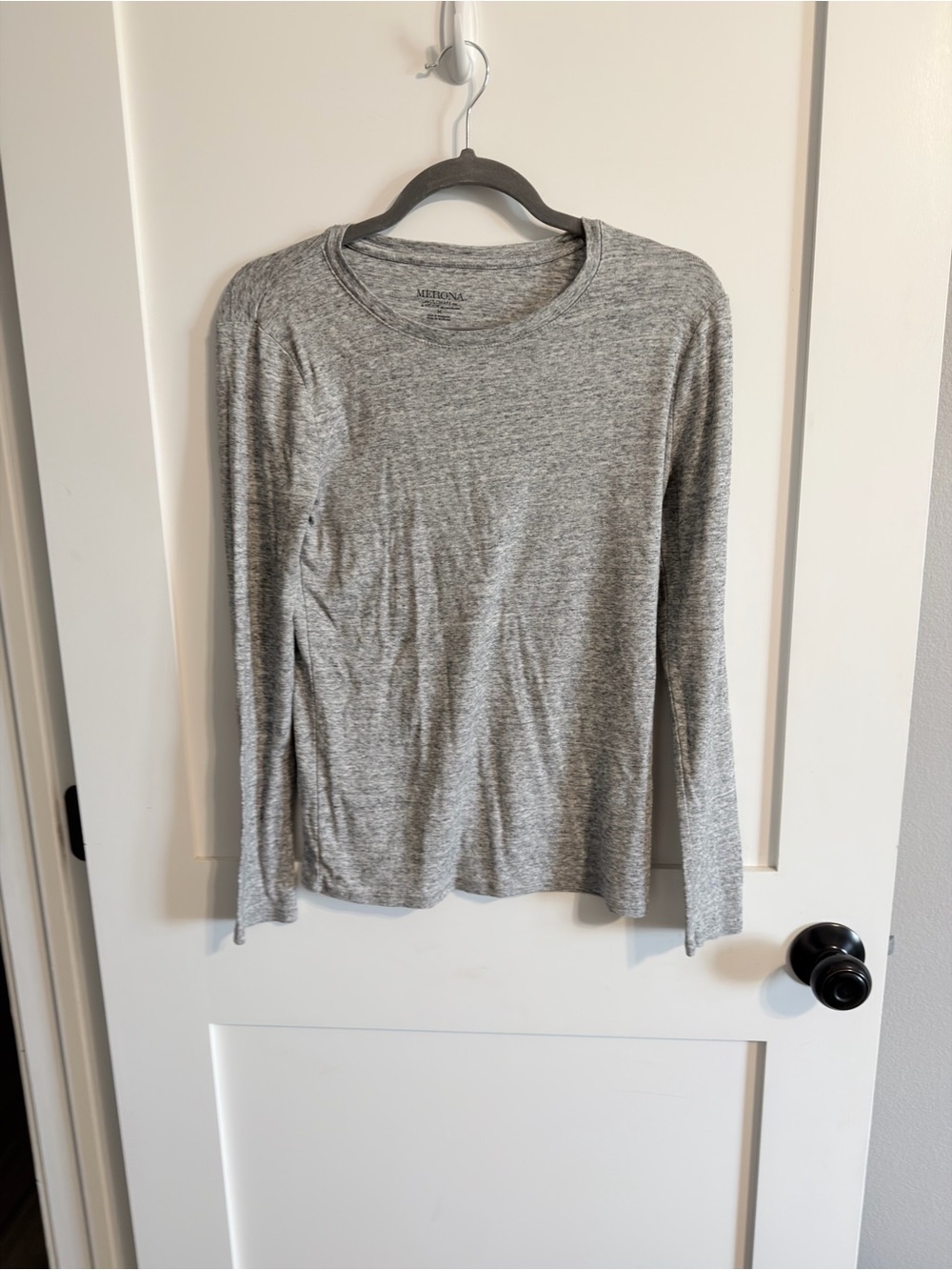 Merona Heather Gray Long Sleeve Crewneck Top